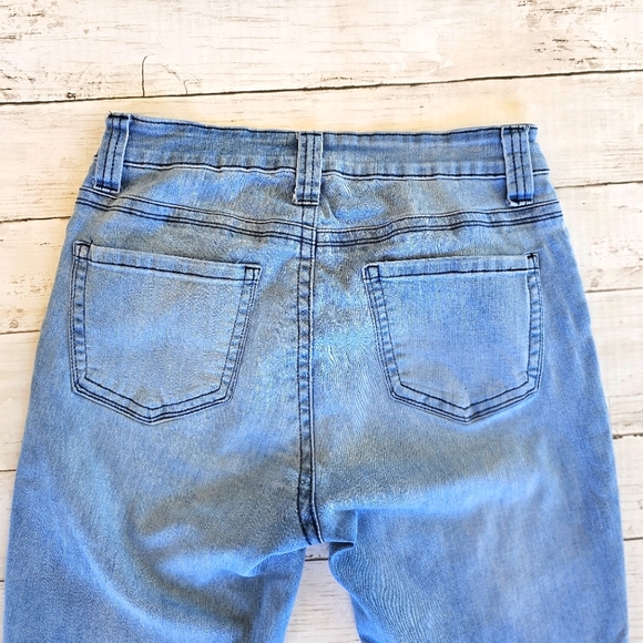 Reba Blue Denim Skinny Jeans Light Wash Super Soft & Stretchy Mid-High Rise 6 - Picture 5 of 8